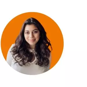 Portrait of Ines, Recrutiter at ORANJEGROEP